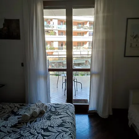 Leonardo Rome Holidays Гостевой дом 3*